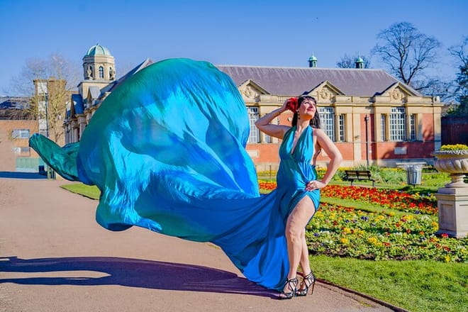 Flying Dress Photoshoot in London. Photographer in London. Book photoshoot now www.scalensstudio.com/photoshoot-london