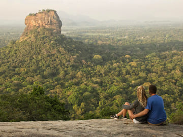 PIDURANGALA & HIRIWADUNNA  VILLAGE TOUR