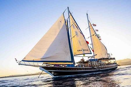 Luxury Sina Dream Boat Trip to Ras Mohamed & White Island from Sharm