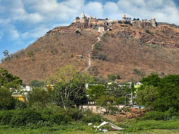Nagpur to Aurangabad Tour with Melghat and Ajanta Caves
