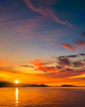 04) Sorrento: 3hrs sunset tour on shared boat