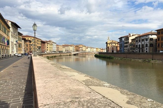 Florence to Pisa: Private Tour to Leaning Tower & Piazza Miracoli