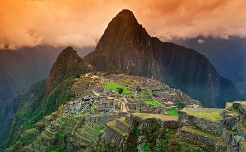 Inca Cultural Tour: Explore Lima, Cusco, and Aguas Calientes