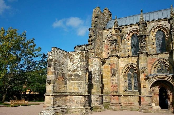 The Royal Military Tattoo Edinburgh City Tour Rosslyn Chapel and Dinner  4