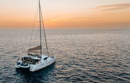Santorini Sunset Catamaran Cruise with Greek Dinner and Drinks