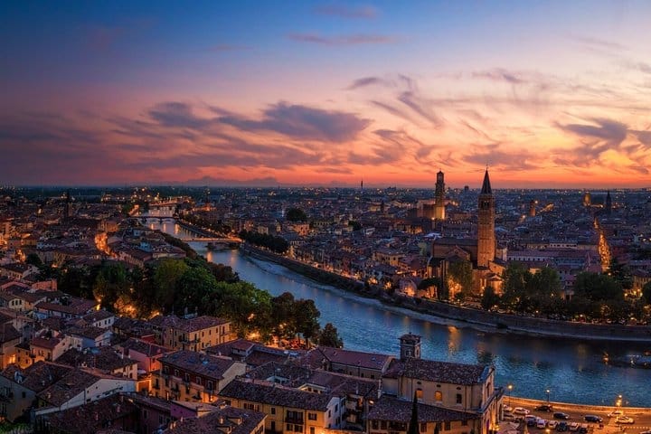 TOP Verona : Private Guided Tour with your mobile 5
