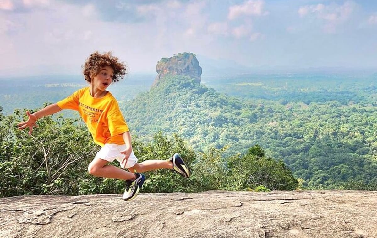 Sigiriya Rock Fortress and Cave Temples Private Day Trip