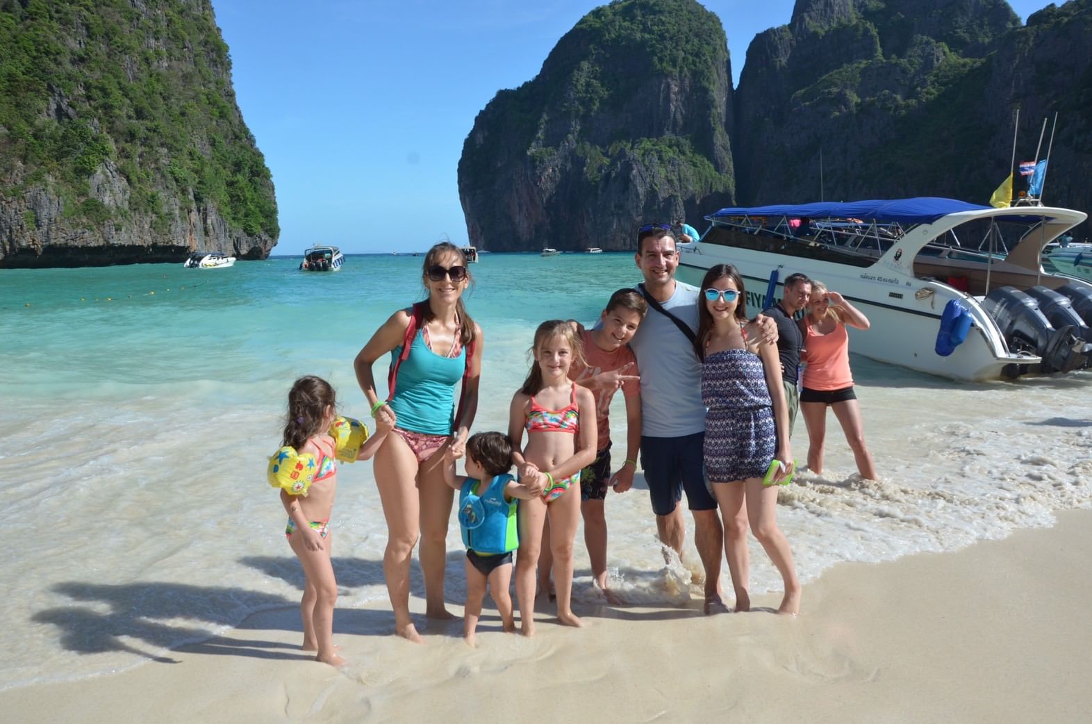 From Krabi: Phi Phi Islands Speedboat Day Tour