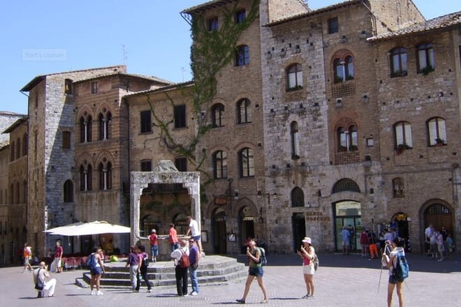 St. Gimignano Main square