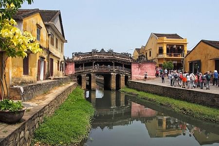 Explore Thanh Toan Bridge & Tam Giang Lagoon by Bike Tour