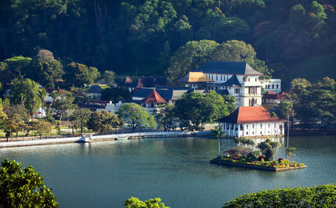 Cultural and Nature Tour of Colombo, Sri Lanka - 3 Days