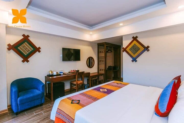 Sapa Experience 2D1N with Overnight Hotel from Hanoi by Limousine