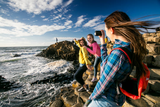 Giant's Causeway & Belfast Day Tour