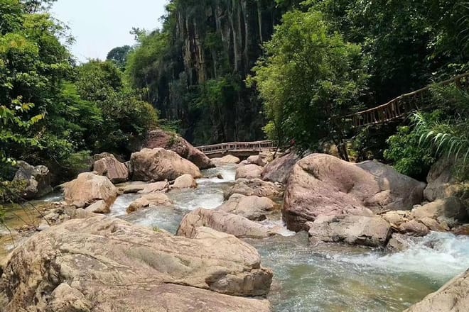 Private Day Tour to Baishui Village Mount from Guangzhou  6