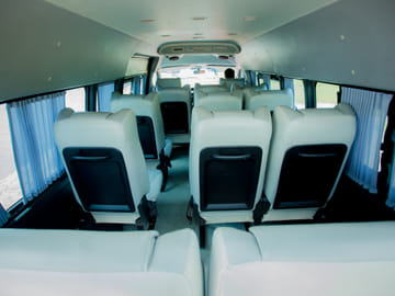 Chiang Mai: Private Airport Transfer to or from Chiang Rai