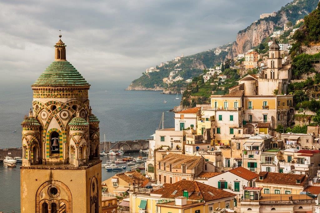 Amalfi Coast & Capri Adventure: Explore Sorrento, Pompeii & Ravello