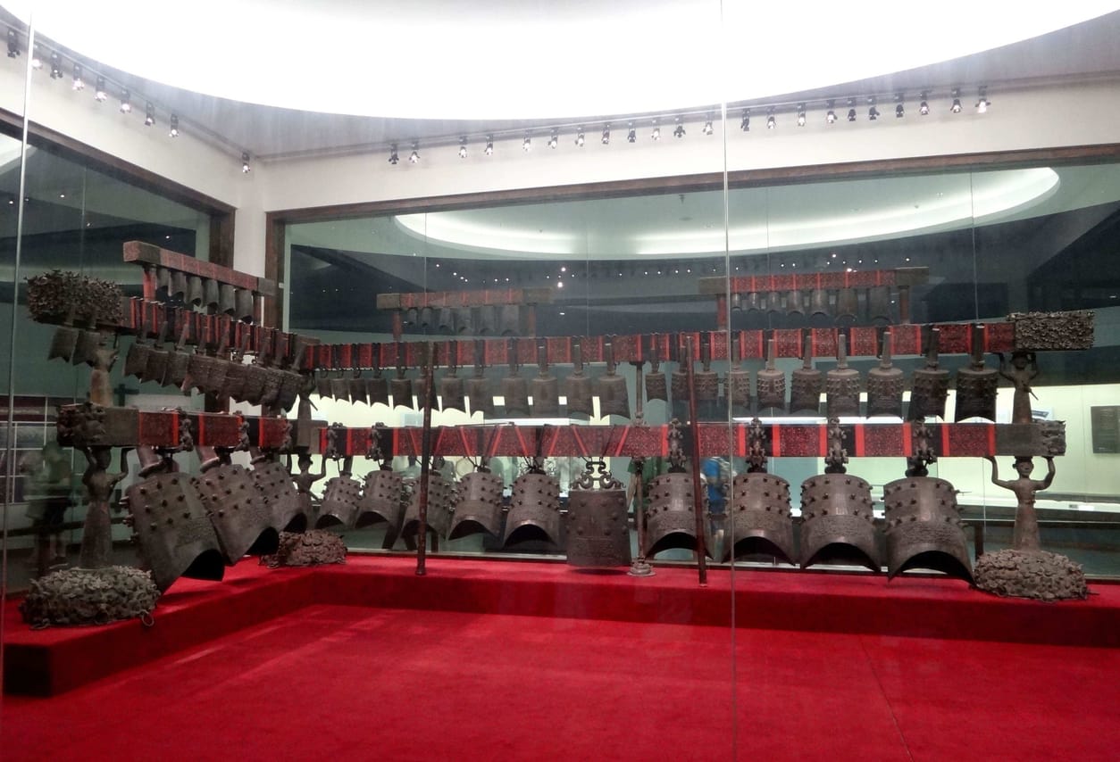 Private Wuhan Day Tour to Yellow Crane Tower, Guiyuan Temple and Hubei Provincial Museum 5