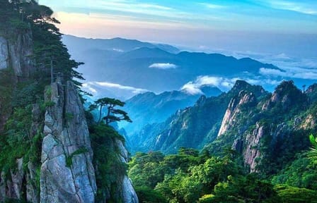 Private Day Hike in Yellow Mountain Xihai Grand Canyon