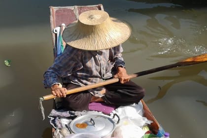 Sights in Samut Songkhram & Kanchanaburi provinces