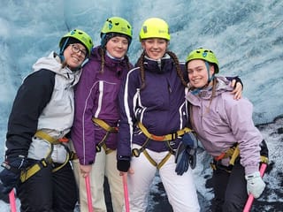 The glacier is a perfect spot for a best friend photo.