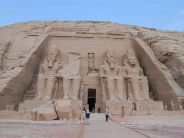 Unforgettable Spectacle-Giza Pyramids Sound Light