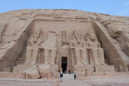10-Day Egypt Adventure: From Hurghada’s Beaches to the Pyramids & a Nile Cruise