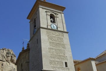 Walking Tour of Historic Landmarks and Markets in Murcia