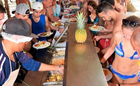 Saona Island Day Trip from Punta Cana with Lunch and Drinks