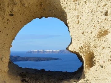 Santorini Acient Akrotiri and Wine museum
