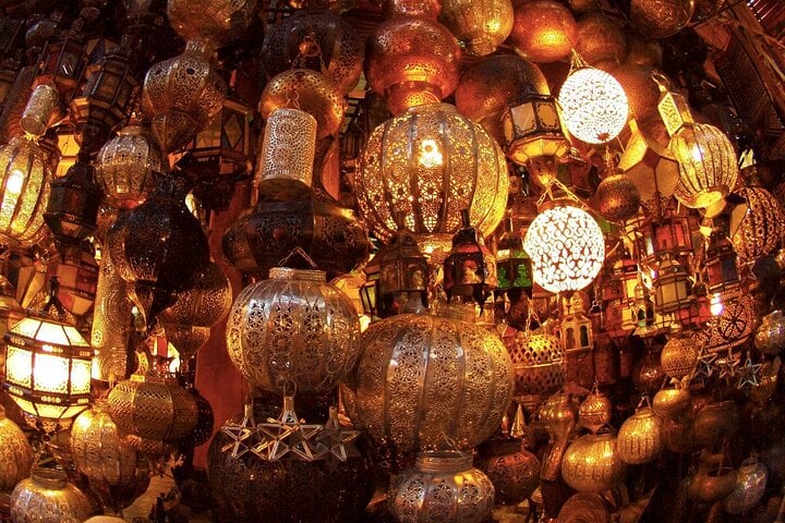 From Casablanca: 2 Days trip To Explore Agafay Desert &amp; Marrakech