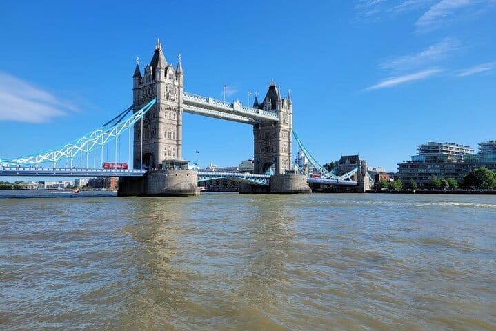 Full day London Private Van Tour 6-hours 6