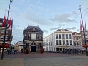 Gouda & Delft Private Tour – Luxury Car & Official Guide 10