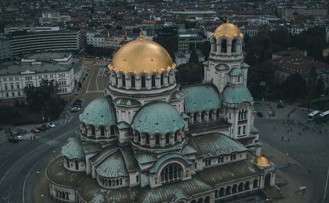 Private Cultural Walking Tour of Sofia City Garden
