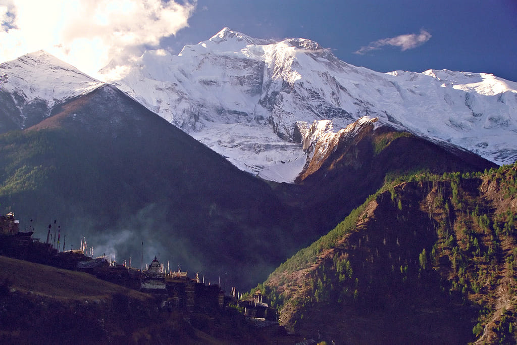 19 Days Mera Peak Climbing & Expedition – One Life-Changing Himalayan Adventure