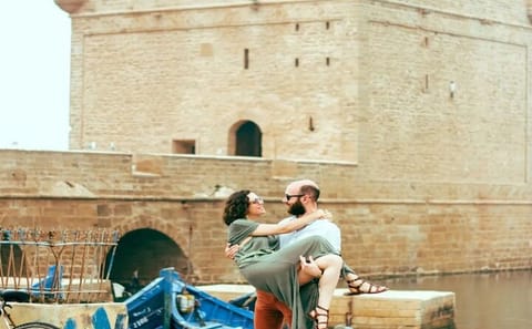 Essaouira Day Tour from Marrakech: Culture and Coastline Exploration