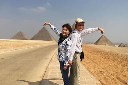 Layover Tour from Cairo Airport to visit the Pyramids Private