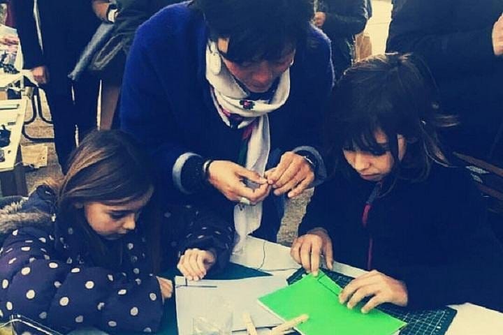 Bookbinding experience in the Vieux Port 3