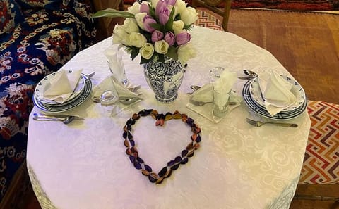 Culinary Experience: Romantic Dinner in Fes, Morocco