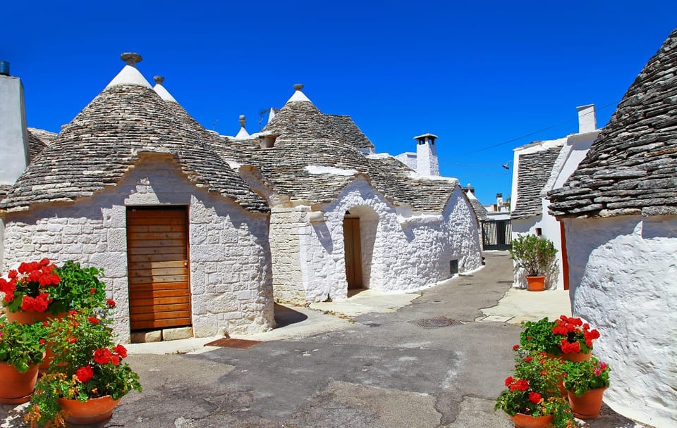 Private 7-Day Cultural Tour of Puglia: Alberobello and Bari