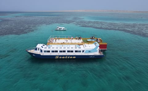Premium Panorama Semi-Submarine, Snorkeling Sea Trip – Hurghada