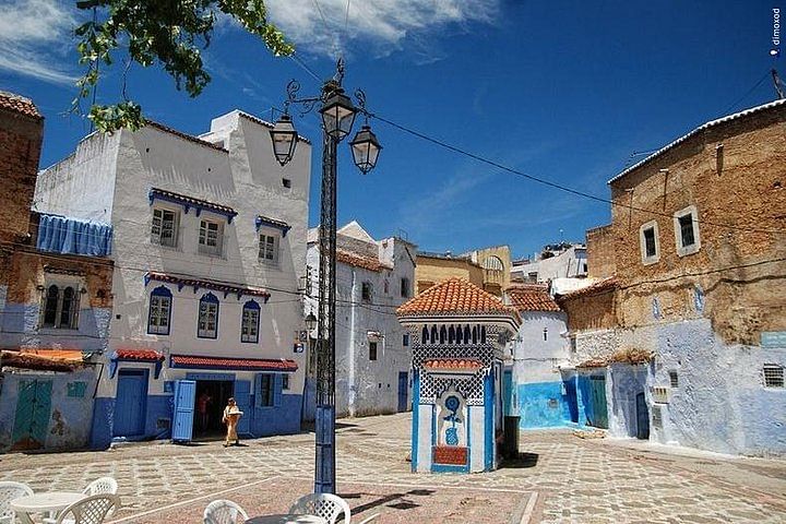 Private Day Trip to Chefchaouen from Fez with Lunch Included