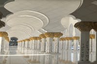 Abu Dhabi Layover Sightseeing Tour with Airport Pickup & Drop-off 6