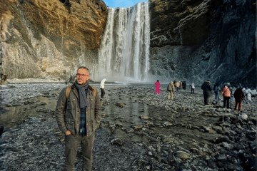 Private Scenic Tour of South Coast Waterfalls and Beaches from Reykjavik