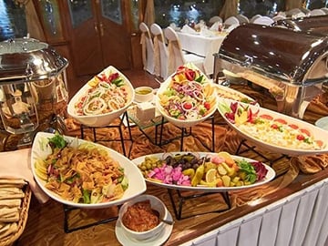 5* Dhow Cruise Dinner Marina with Pick up Included