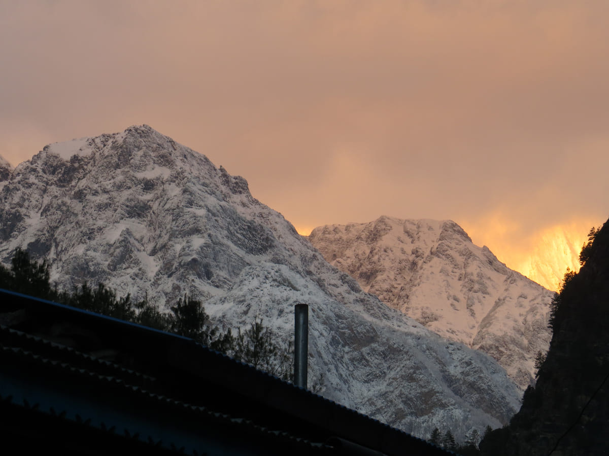 19 Days Mera Peak Climbing & Expedition – One Life-Changing Himalayan Adventure