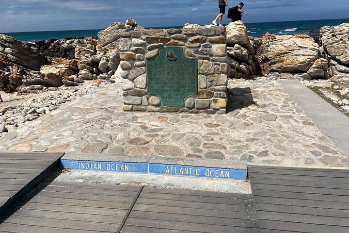 Cape Agulhas, Full-Day Private Tour & Wine Tasting from Cape Town