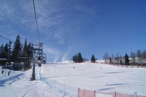 Krakow: 3-Hour Skiing and Snowboarding Advanced Experience