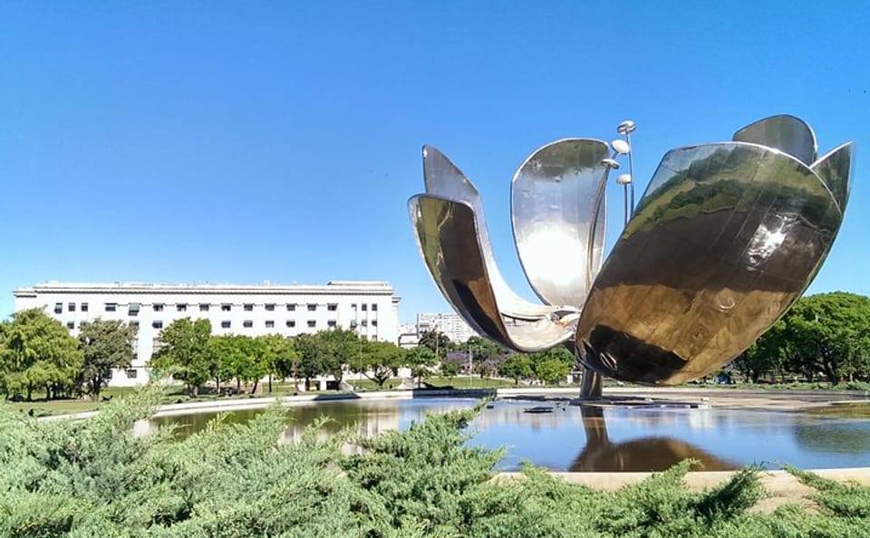Walking Tour of Recoleta Neighborhood in Buenos Aires