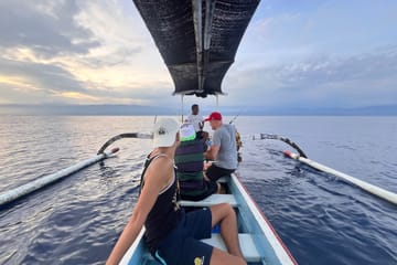 Full Day Fishing and Dolphin Watching Tour in Lovina Beach