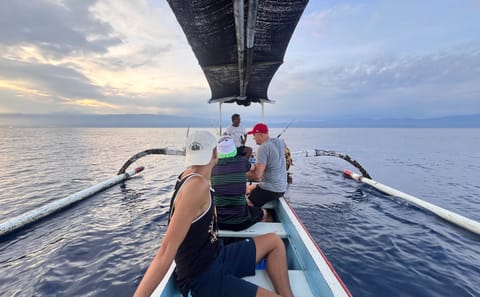 Full Day Fishing and Dolphin Watching Tour in Lovina Beach